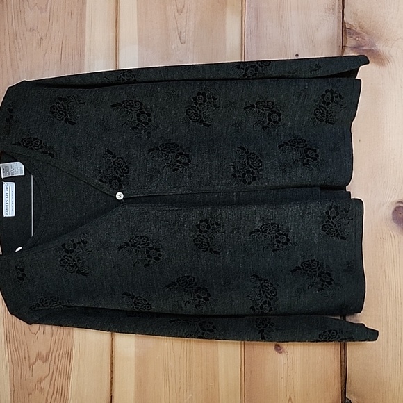 Carolyn Taylor Charcoal Gray w/Black Floral Pattern, Mock Sweater-Set, Sz Medium - Picture 5 of 10